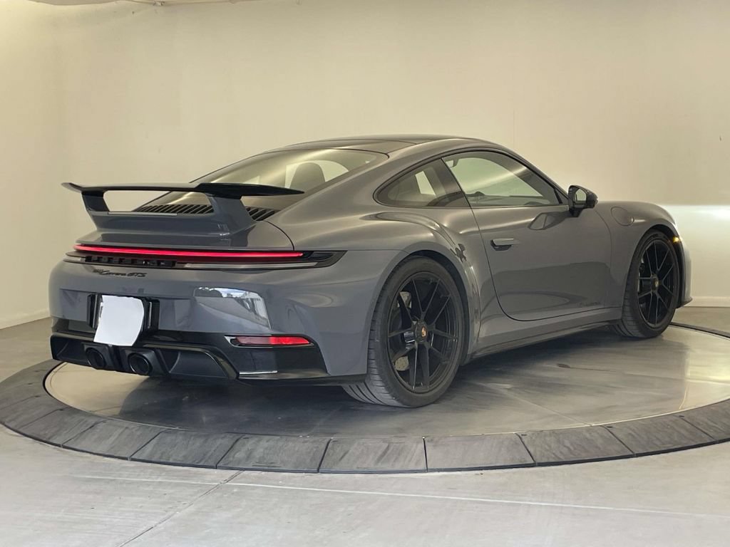 Used 2026 Porsche 911 Carrera GTS RWD image 7