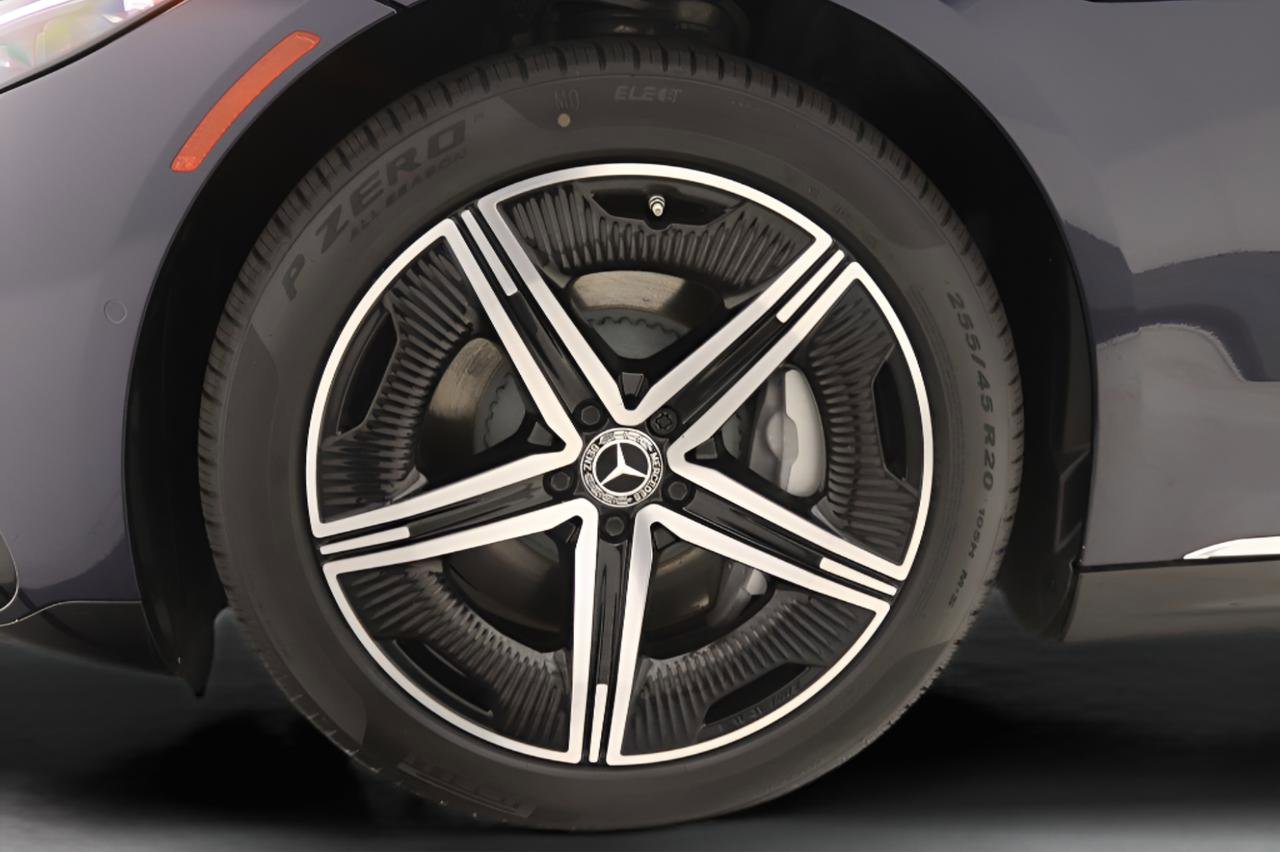 Certified 2023 Mercedes-Benz EQS 580 4MATIC Sedan image 27