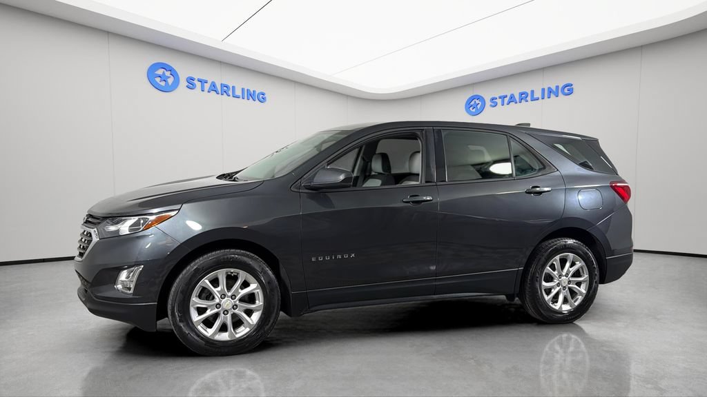 Used 2019 Chevrolet Equinox LS FWD image 2