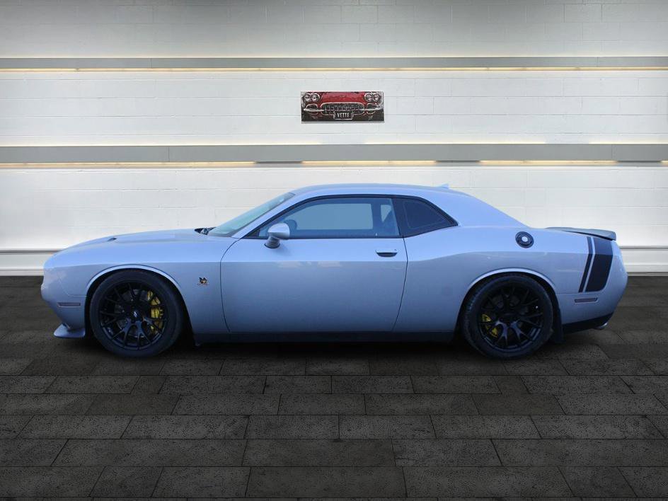 Used 2018 Dodge Challenger R/T Scat Pack w/ Dynamics Package RWD image 4