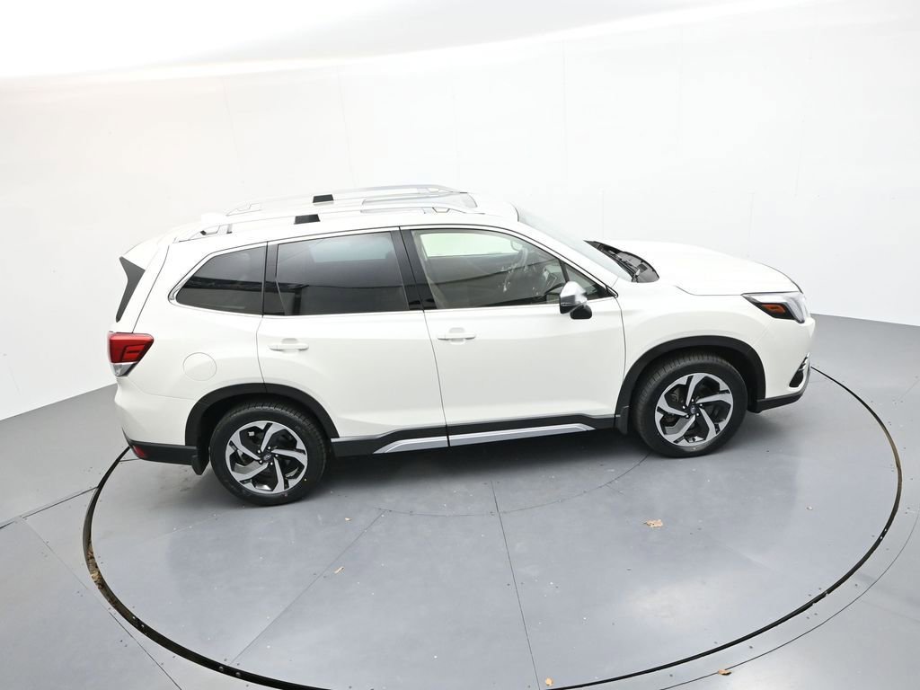 Used 2023 Subaru Forester Touring image 30