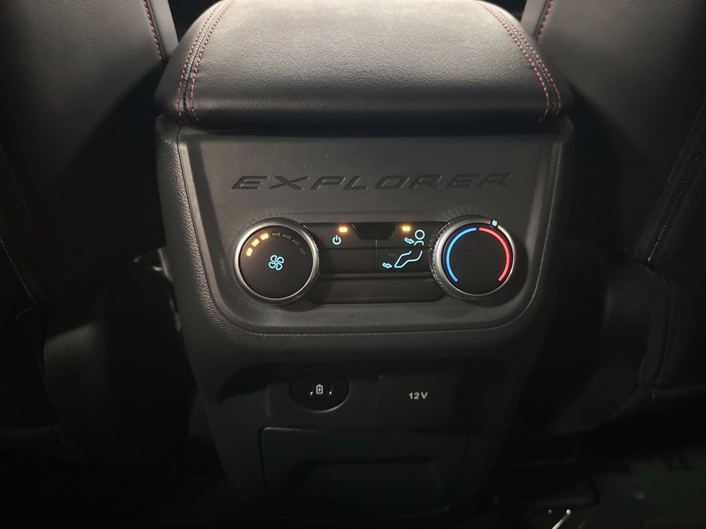 Used 2026 Ford Explorer ST-Line AWD/4WD image 24