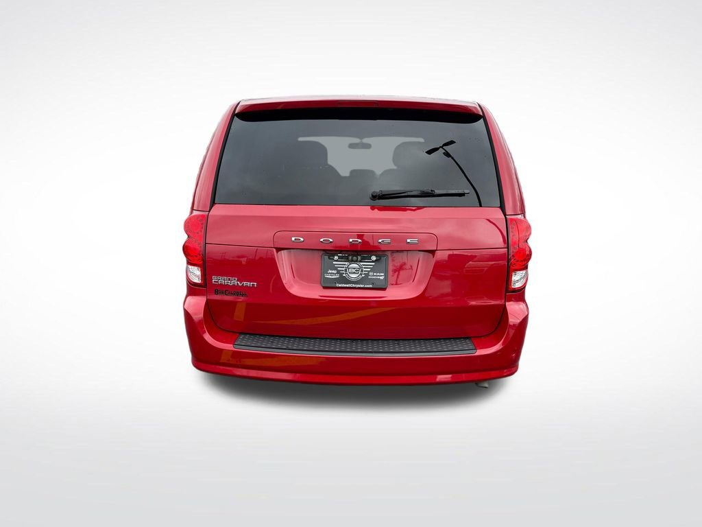 Used 2016 Dodge Grand Caravan SXT image 6