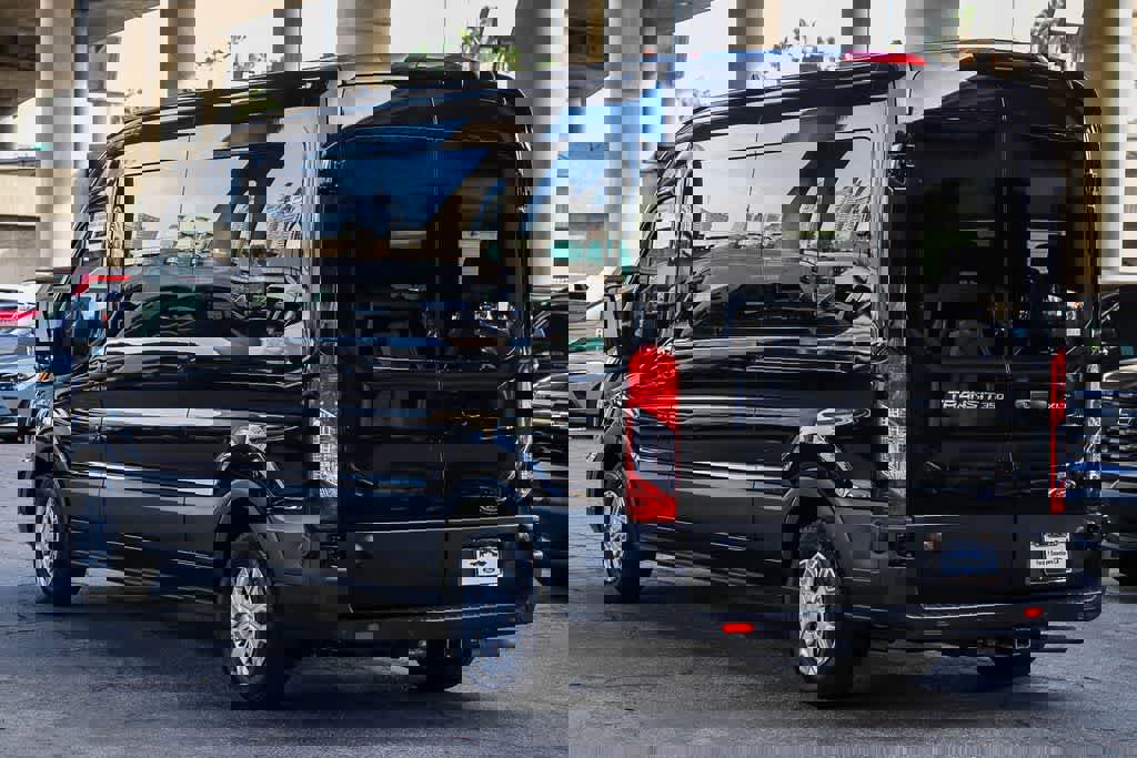 Used 2024 Ford Transit 350 XLT image 6