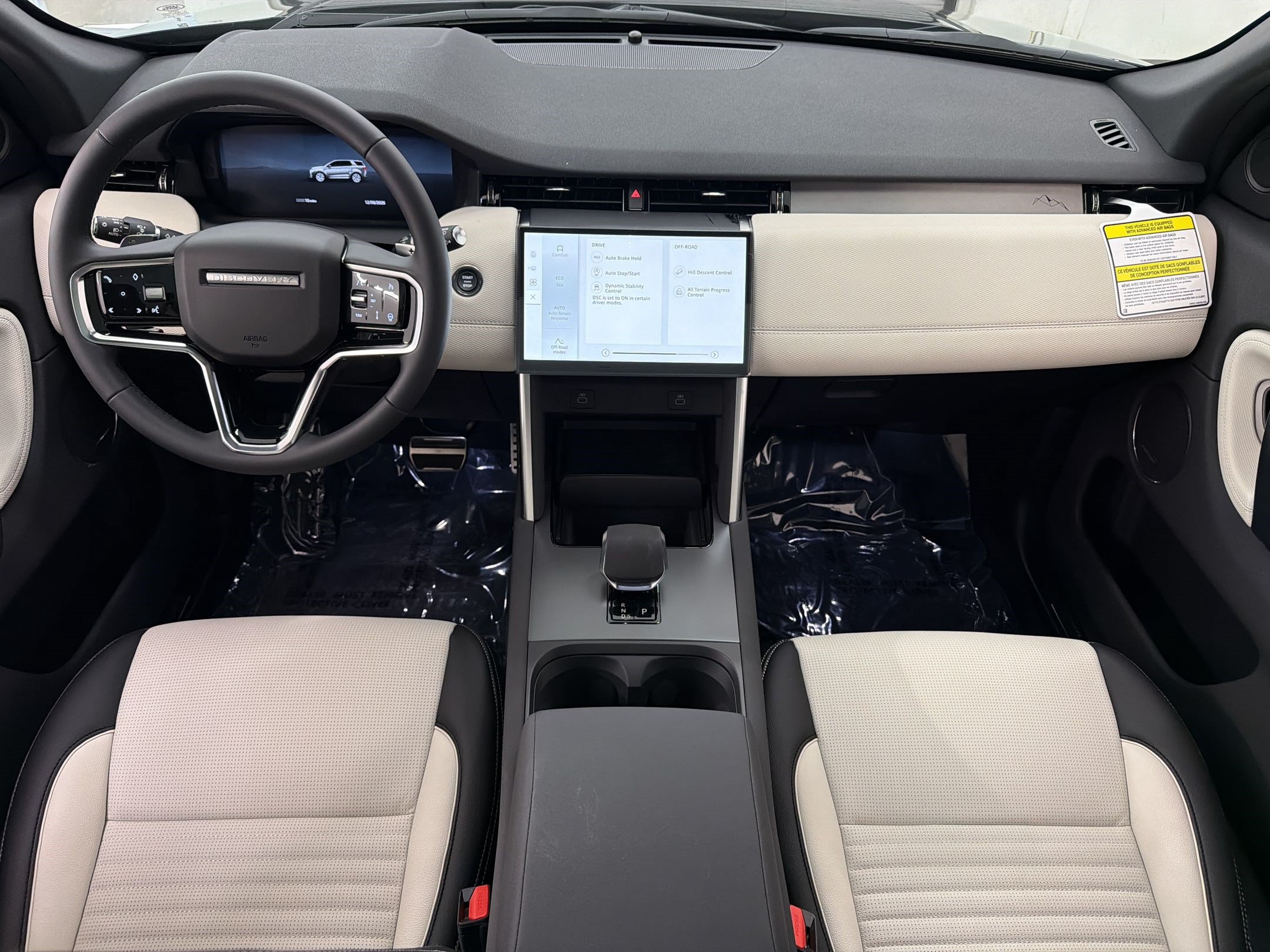 New 2026 Land Rover Discovery Sport Landmark AWD/4WD image 15