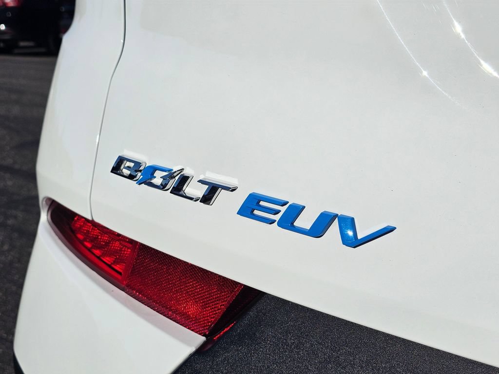 Certified 2023 Chevrolet Bolt EUV LT FWD image 15