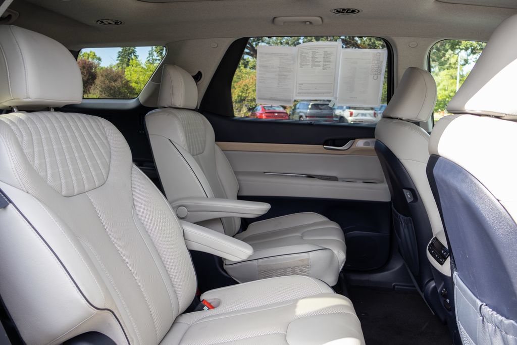 Used 2023 Hyundai Palisade Limited AWD/4WD image 13