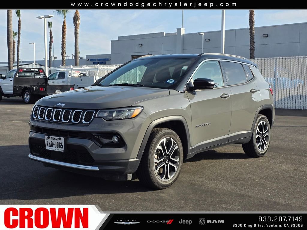 Used 2024 Jeep Compass Limited image 3
