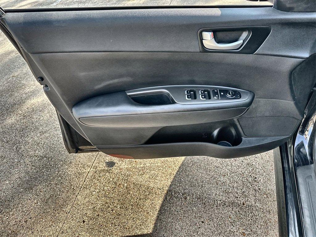 Used 2018 Kia Optima LX w/ Convenience Package image 21