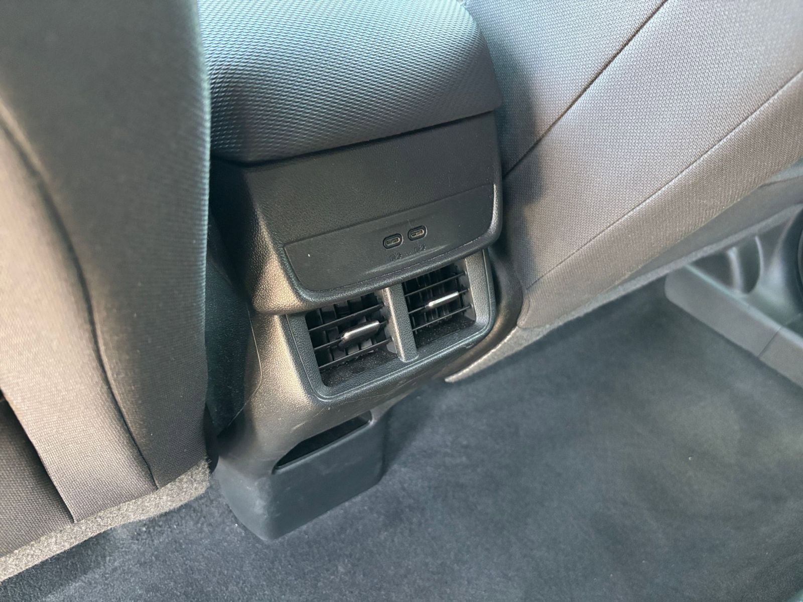 Used 2025 Chevrolet Equinox LT FWD image 21