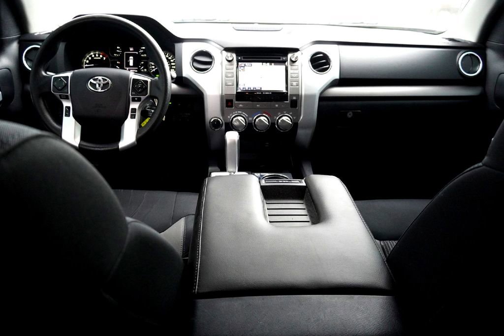 Used 2019 Toyota Tundra SR5 w/ TRD Off Road Package image 27