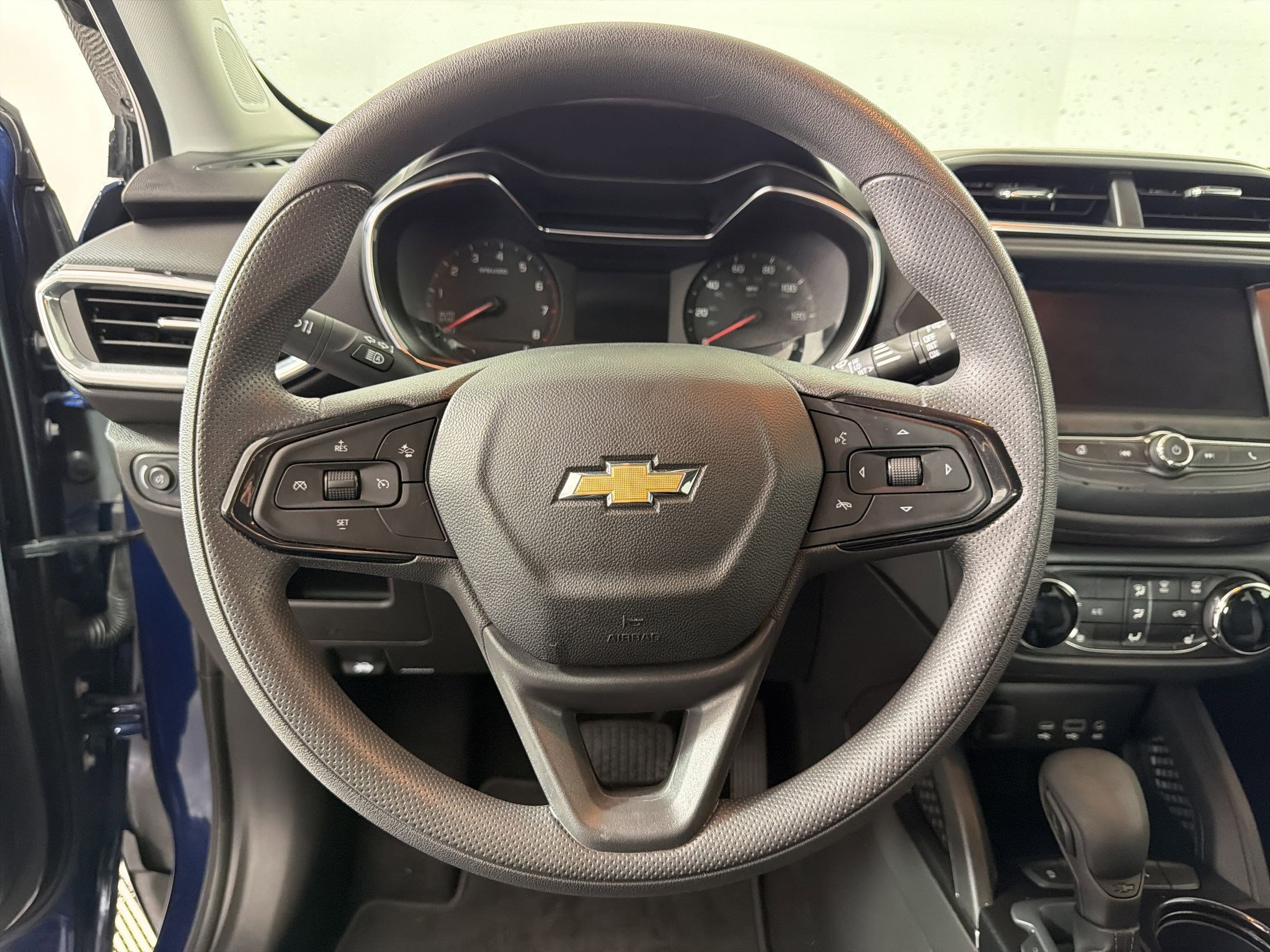 Used 2023 Chevrolet TrailBlazer LT FWD image 15