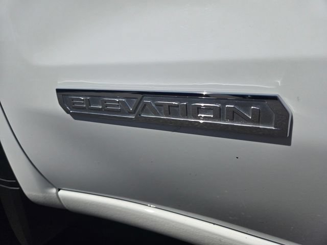 Used 2024 GMC Sierra 1500 Elevation AWD/4WD image 9