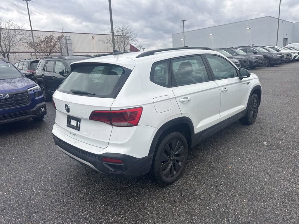 Used 2022 Volkswagen Taos S w/ IQ Drive S Package image 5
