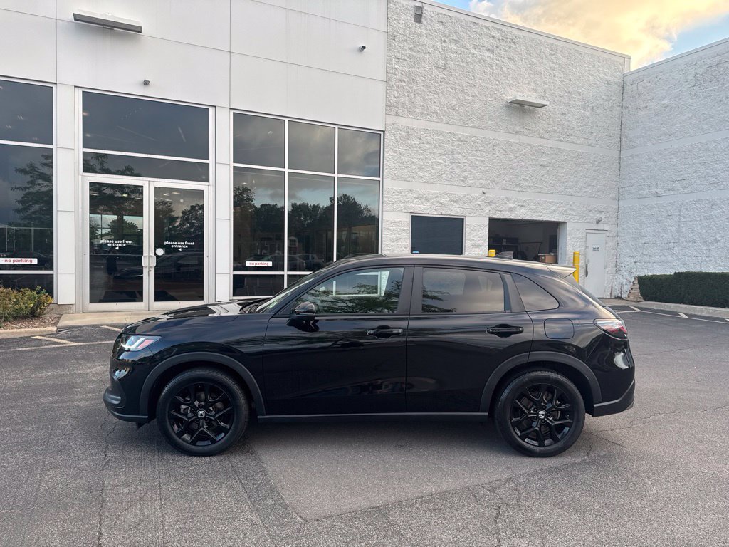 Certified 2024 Honda HR-V Sport image 8