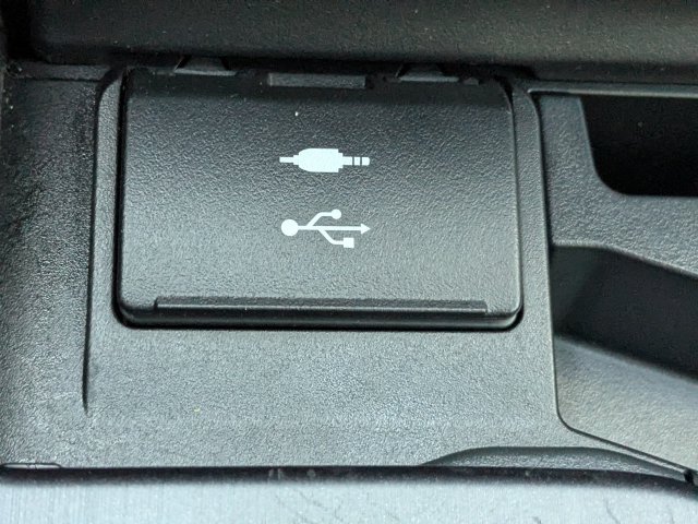 Certified 2022 Lexus ES 350 Ultra Luxury w/ Accessory Package 2 FWD image 21