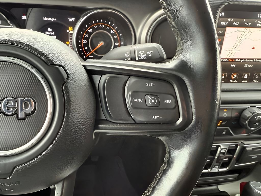 Used 2022 Jeep Gladiator Willys image 19