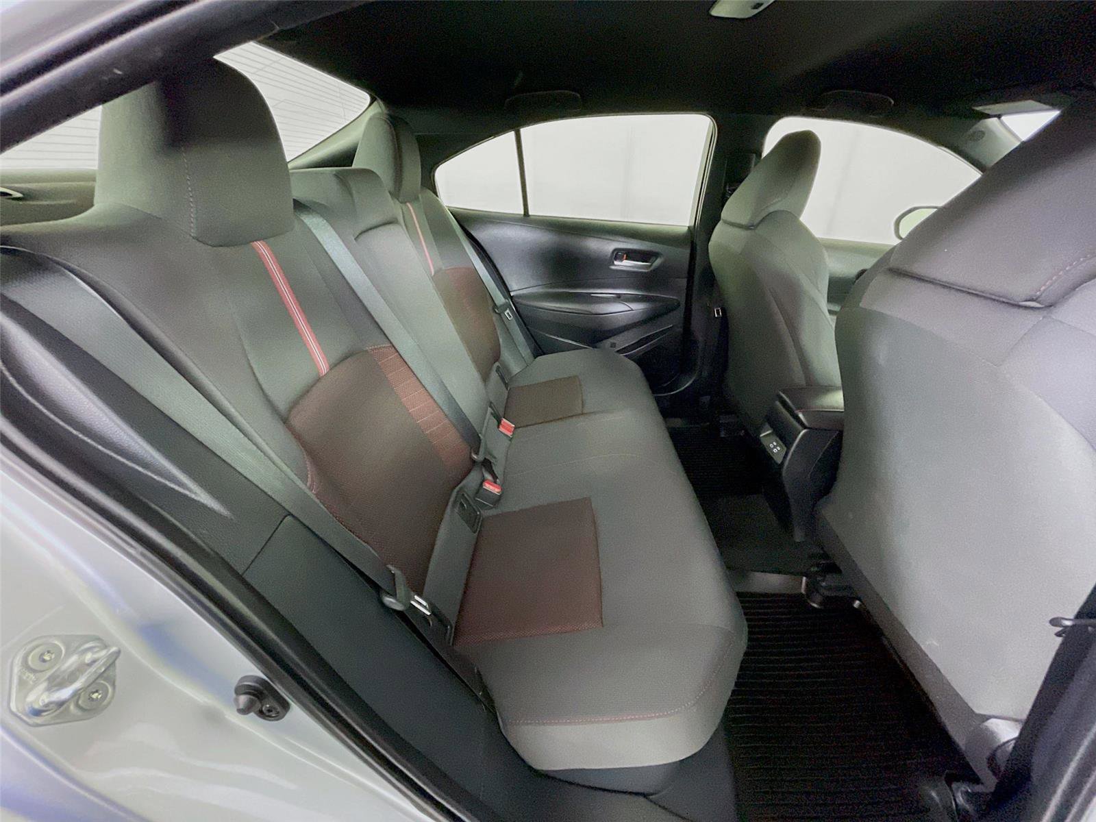 Used 2024 Toyota Corolla SE FWD image 27