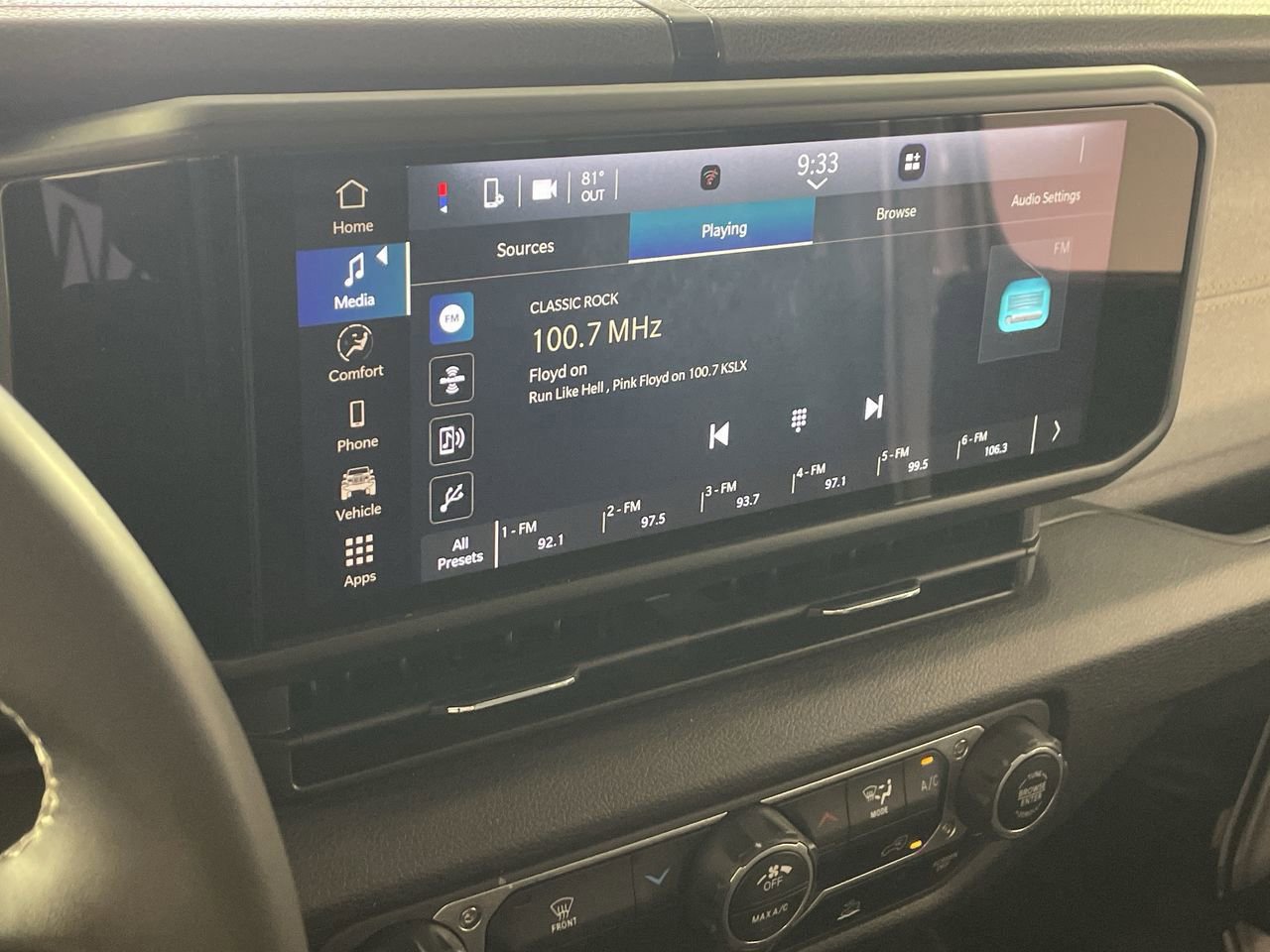 Used 2025 Jeep Wrangler Sport S AWD/4WD image 14