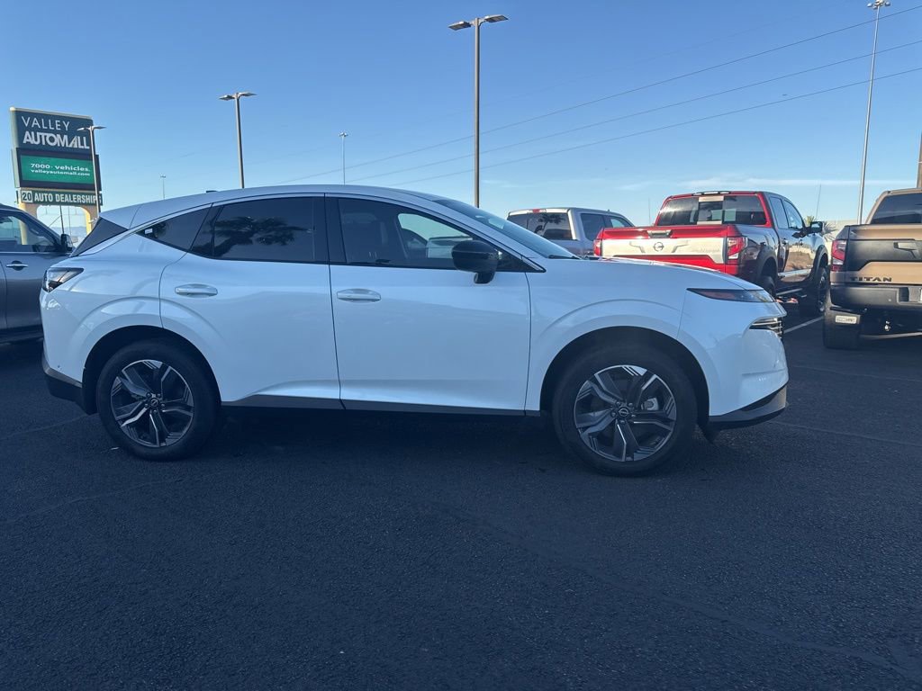 Used 2025 Nissan Murano SV image 5