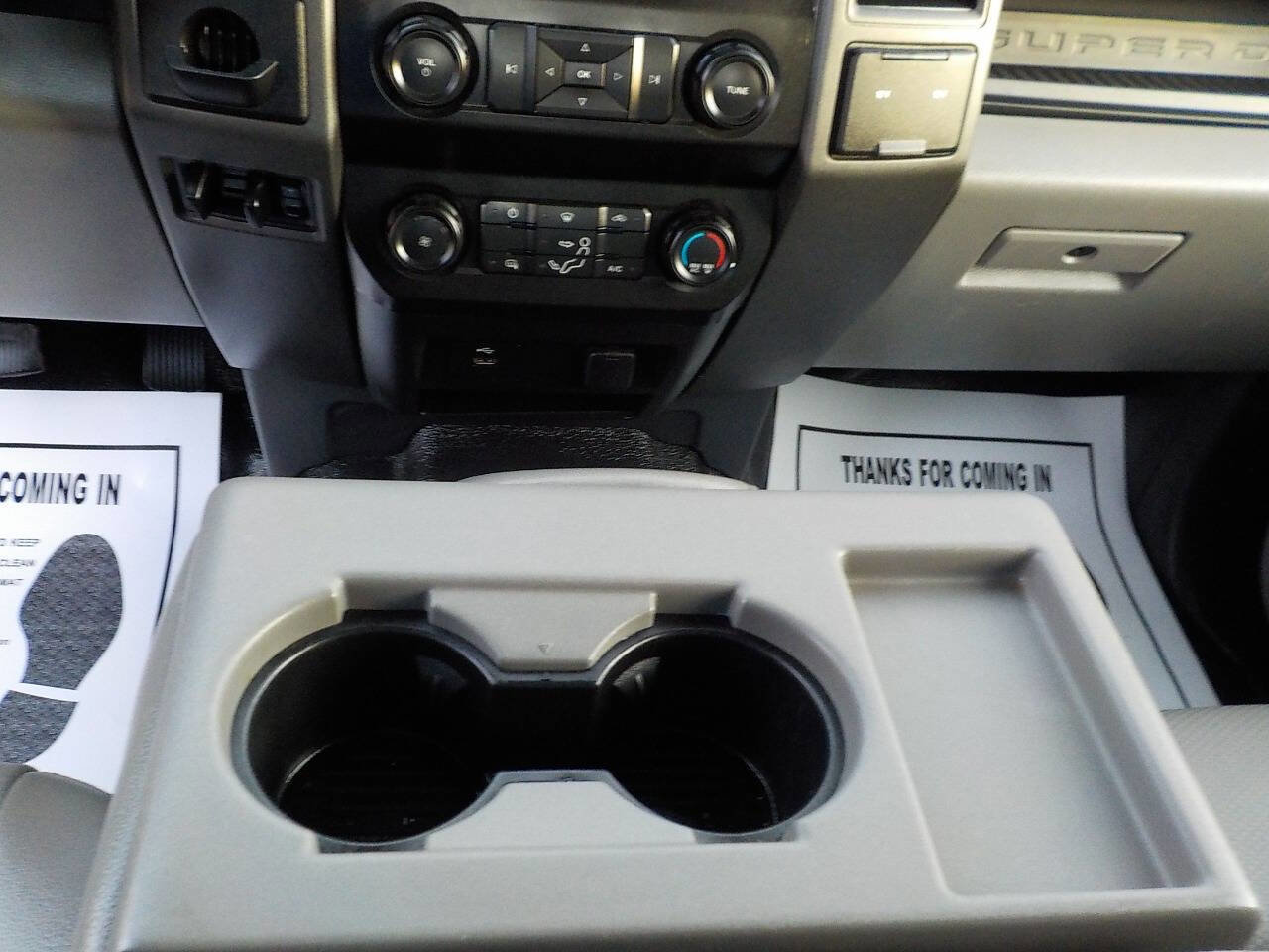 Used 2022 Ford F250 XL w/ Power Equipment Group image 22