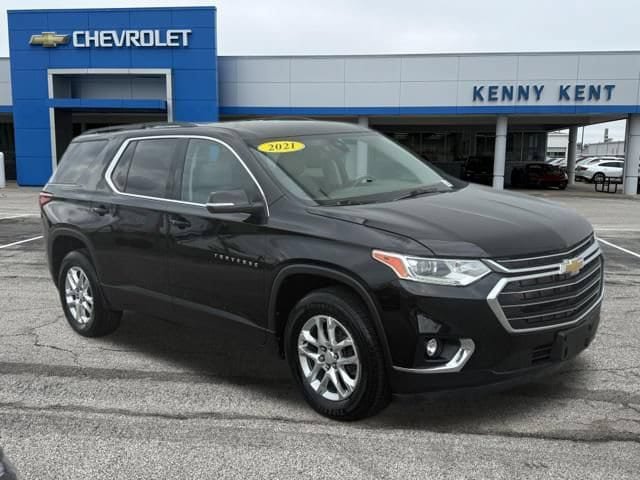 Used 2021 Chevrolet Traverse LT