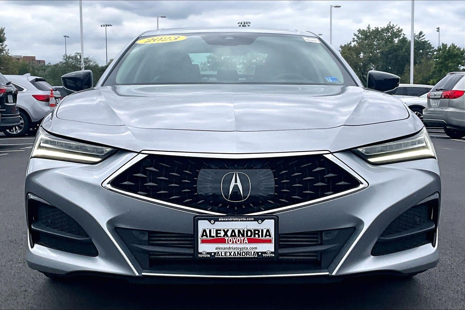 Used 2023 Acura TLX w/ Technology Package FWD image 3