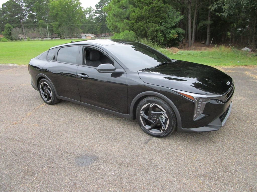 Used 2025 Kia K4 EX image 5