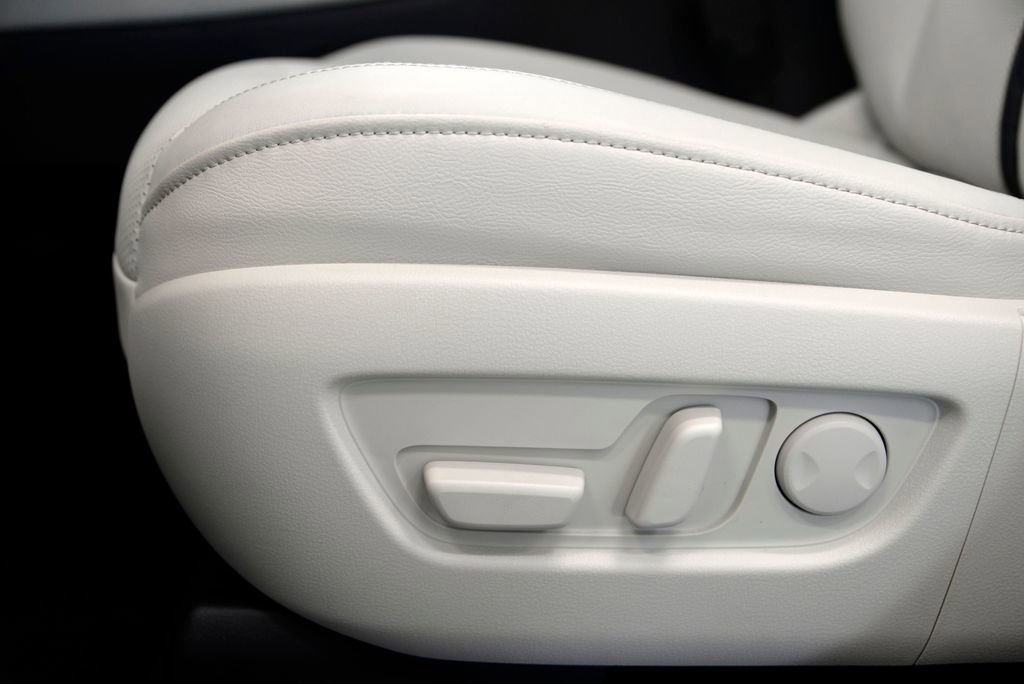 Certified 2025 MAZDA CX-90 3.3 Turbo S w/ Premium Plus image 16