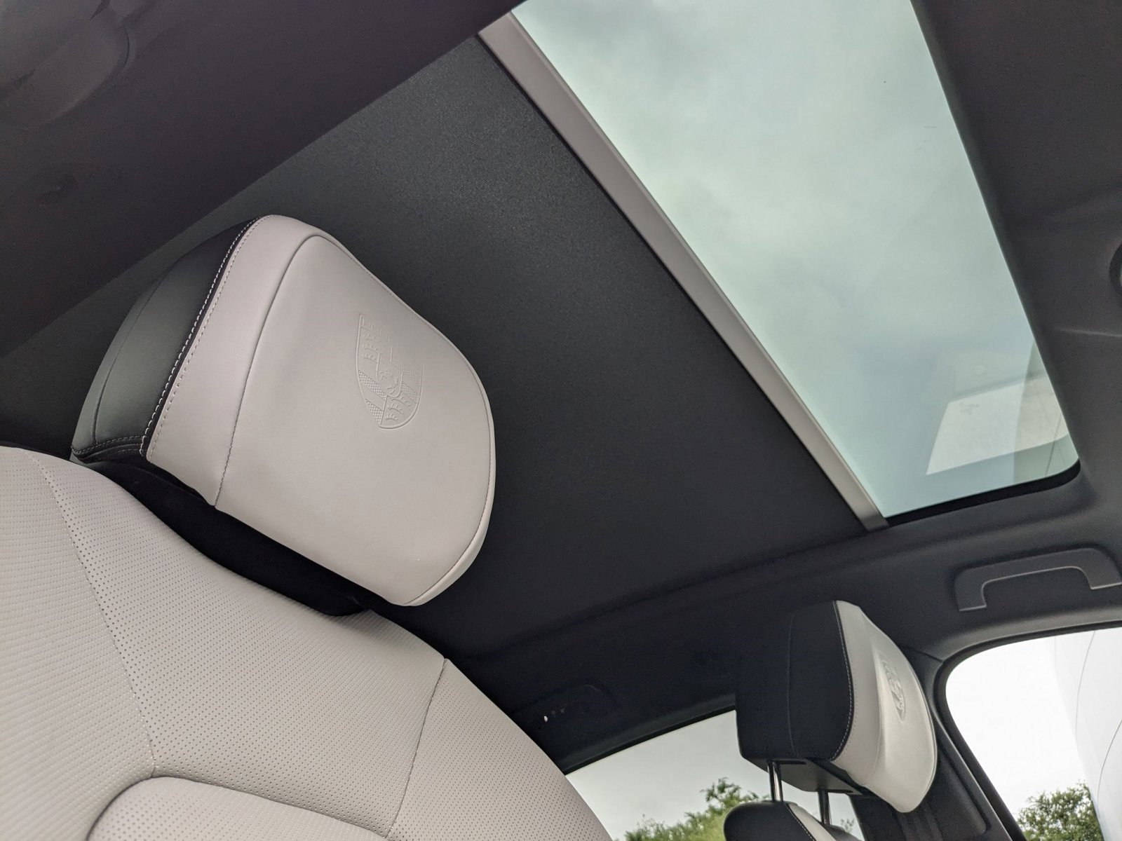 New 2025 Porsche Cayenne S image 28