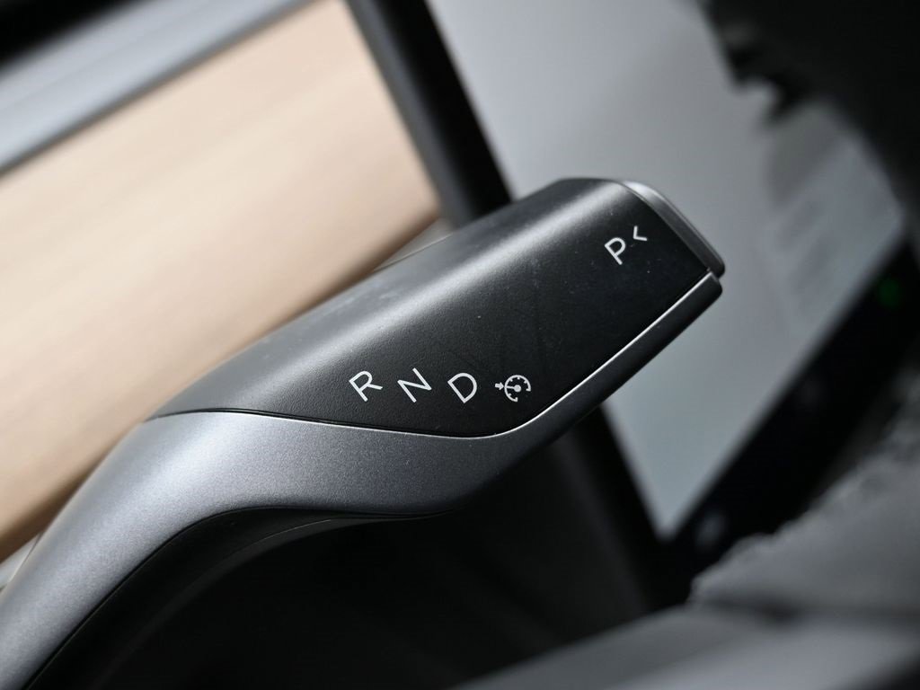 Used 2023 Tesla Model Y Long Range image 20