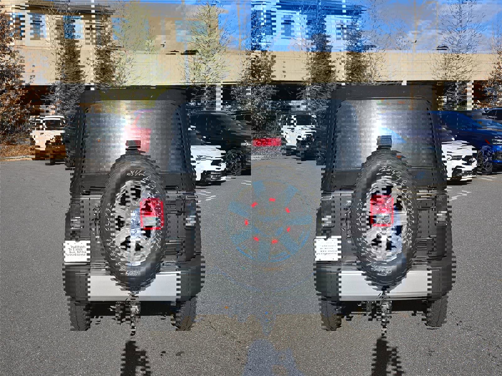 Used 2014 Jeep Wrangler Sahara image 4