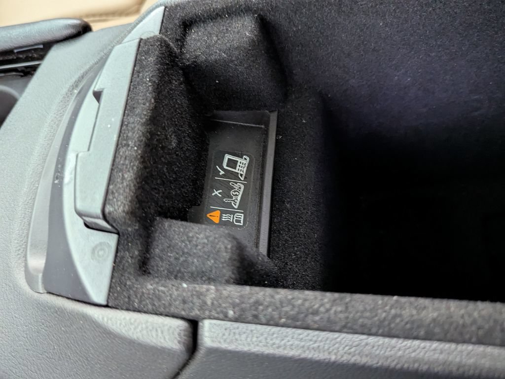 Used 2019 Cadillac XT5 Platinum AWD/4WD image 43