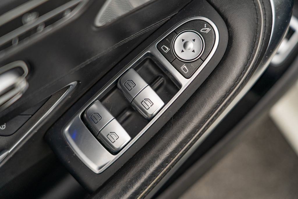Used 2015 Mercedes-Benz S 550 4MATIC Coupe image 12