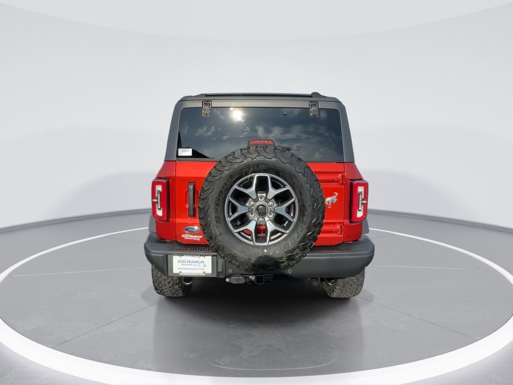 Used 2023 Ford Bronco Badlands image 7