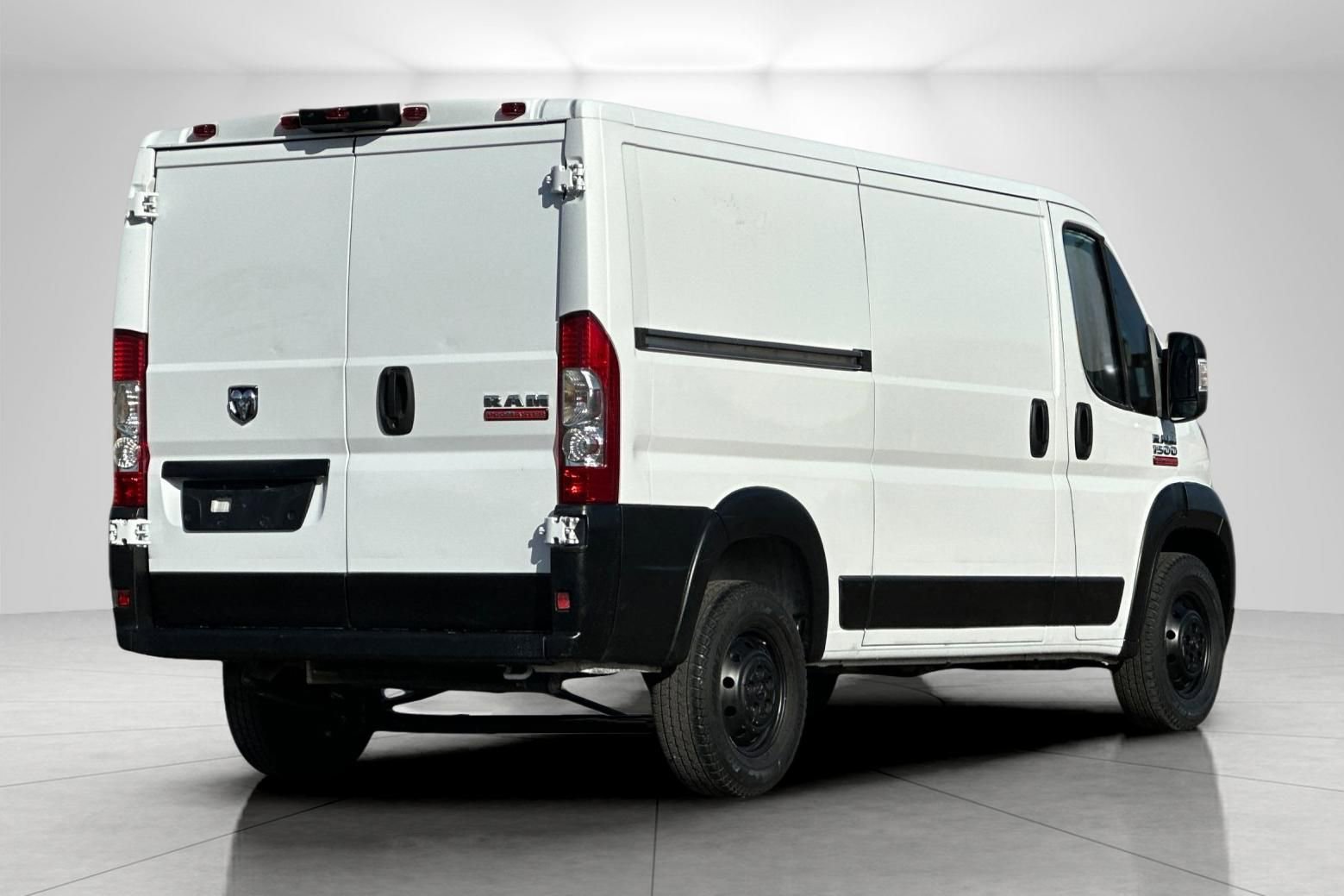 Used 2019 RAM ProMaster 1500 w/ Interior Convenience Group image 3