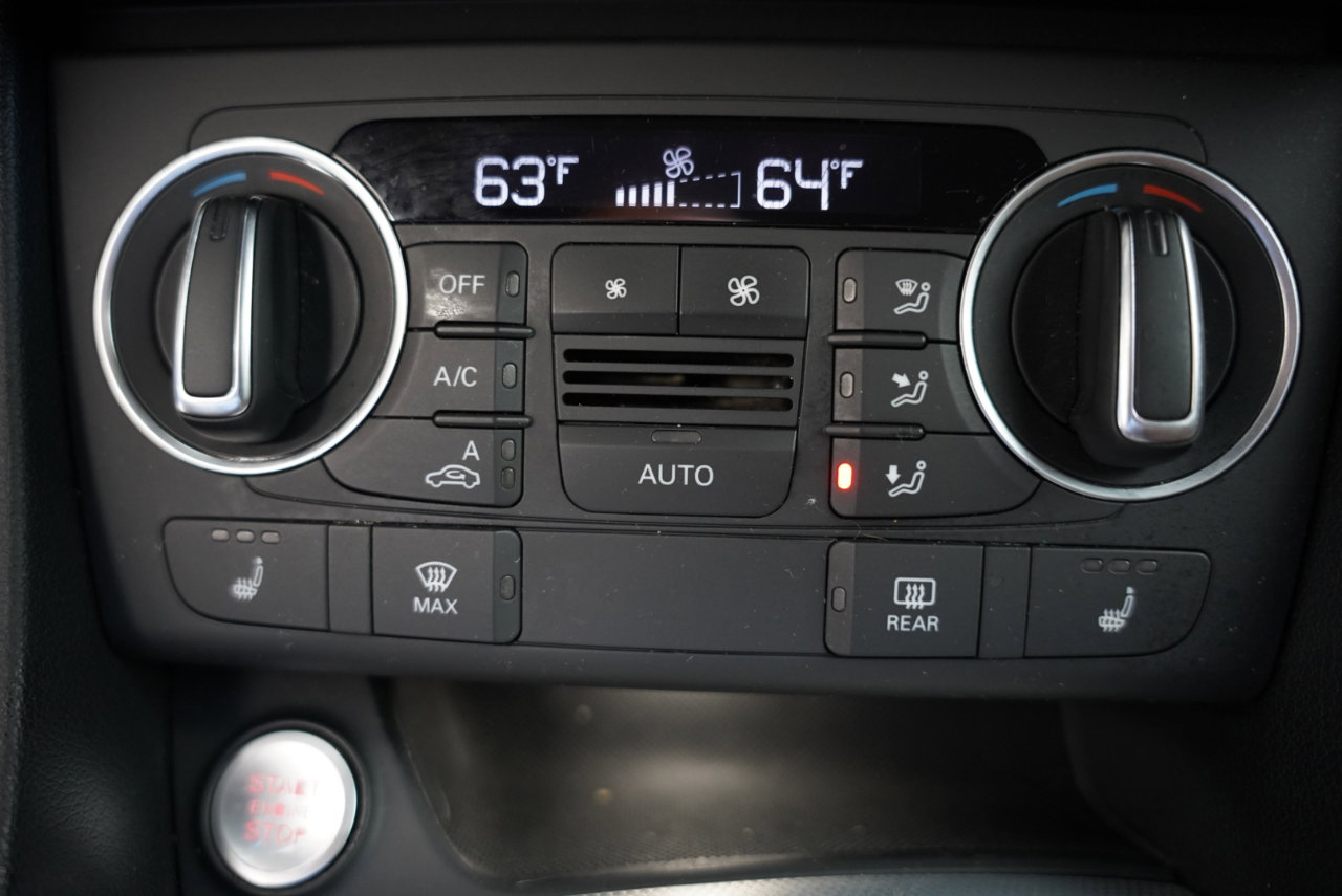 Used 2018 Audi Q3 2.0T Premium w/ Convenience Package image 26