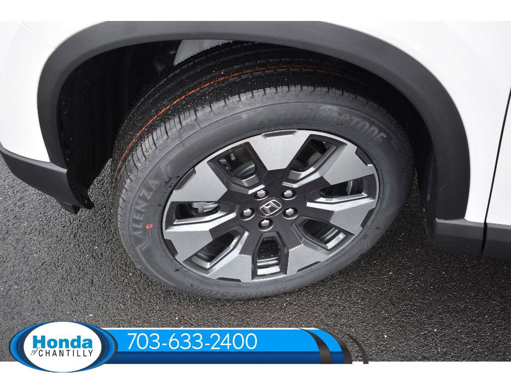 New 2026 Honda Pilot Touring image 36