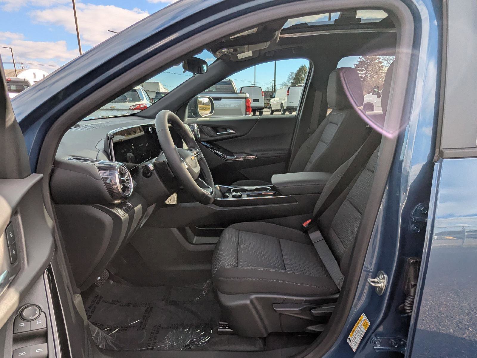 New 2026 Chevrolet Equinox LT image 52