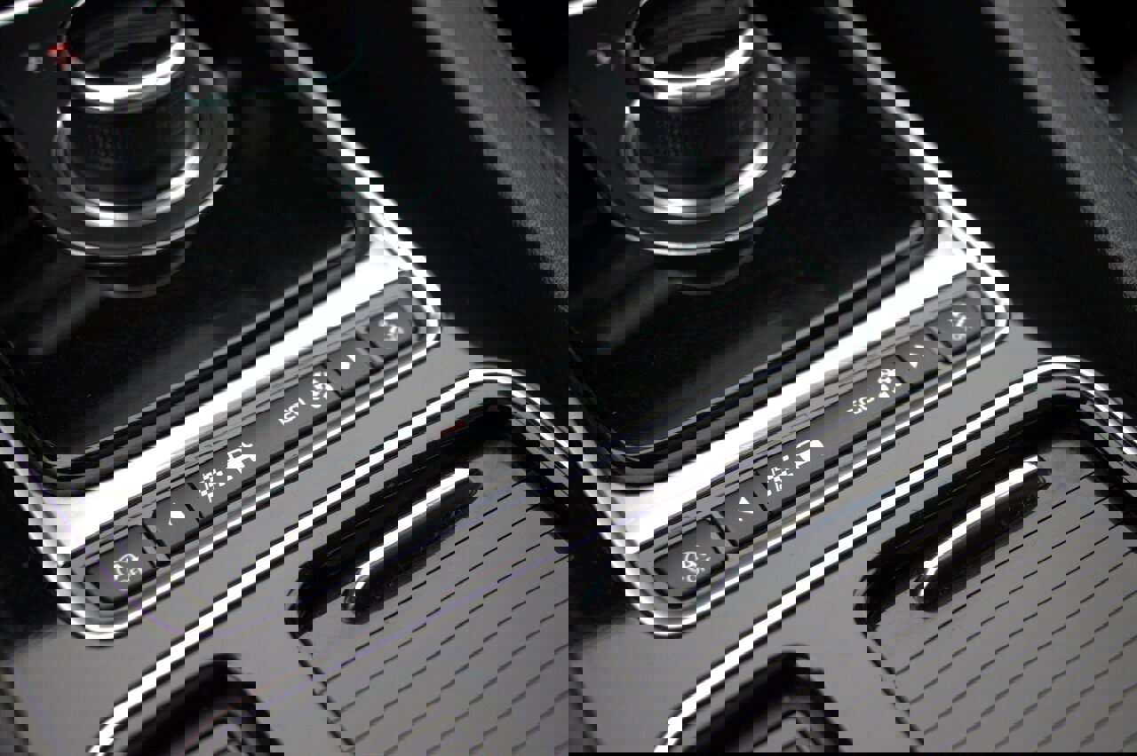 Used 2020 Jaguar F-PACE Prestige image 30