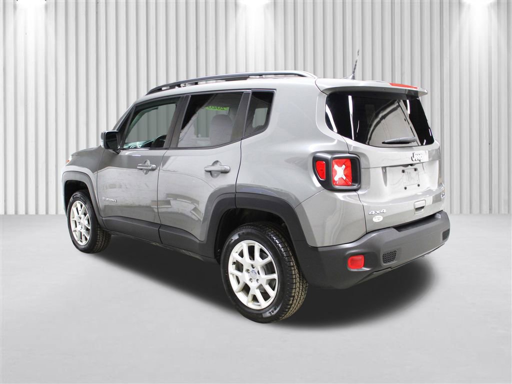 Used 2020 Jeep Renegade Latitude w/ Cold Weather Group image 5