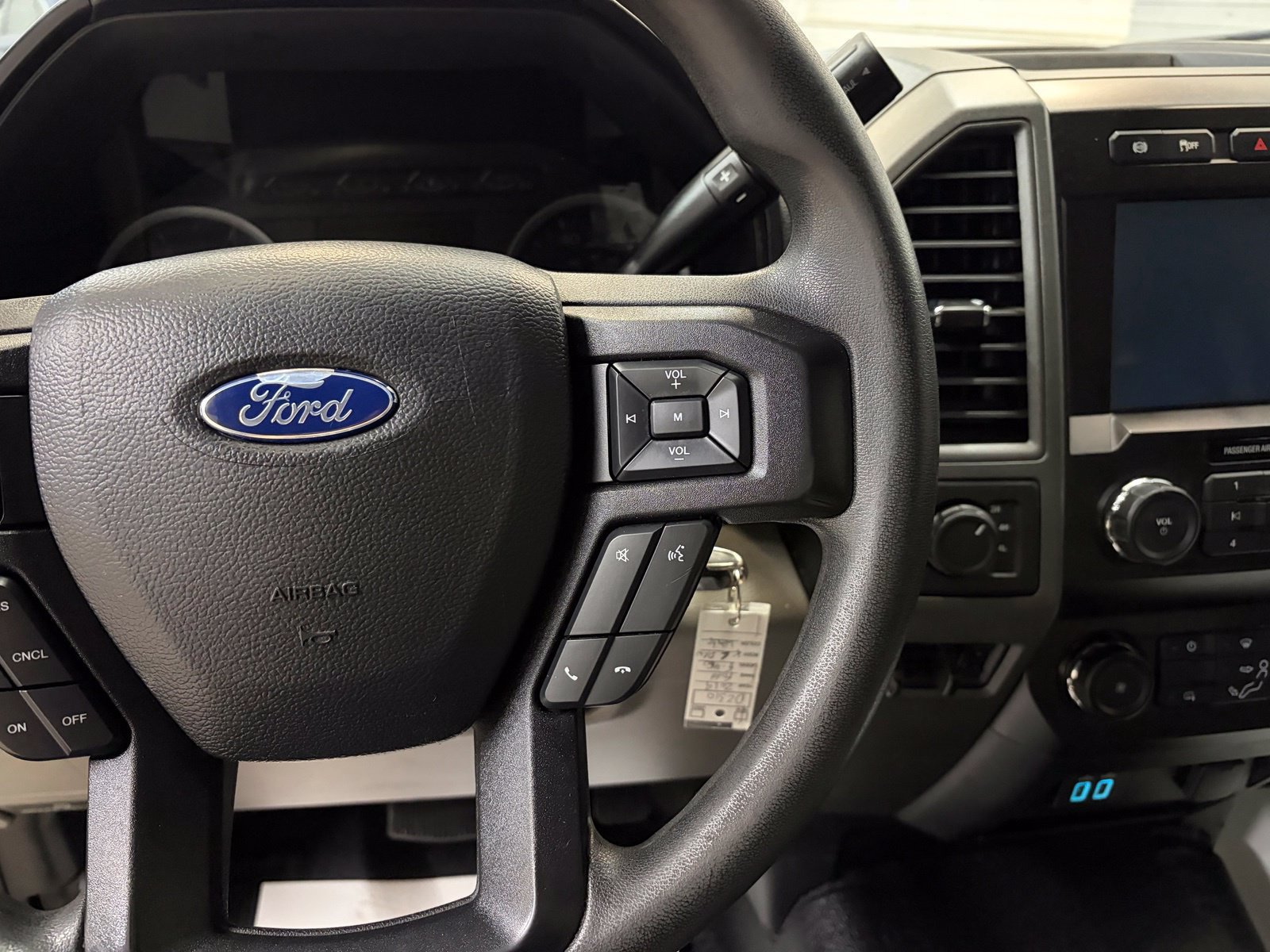 Used 2019 Ford F450 XL w/ STX Appearance Package AWD/4WD image 13