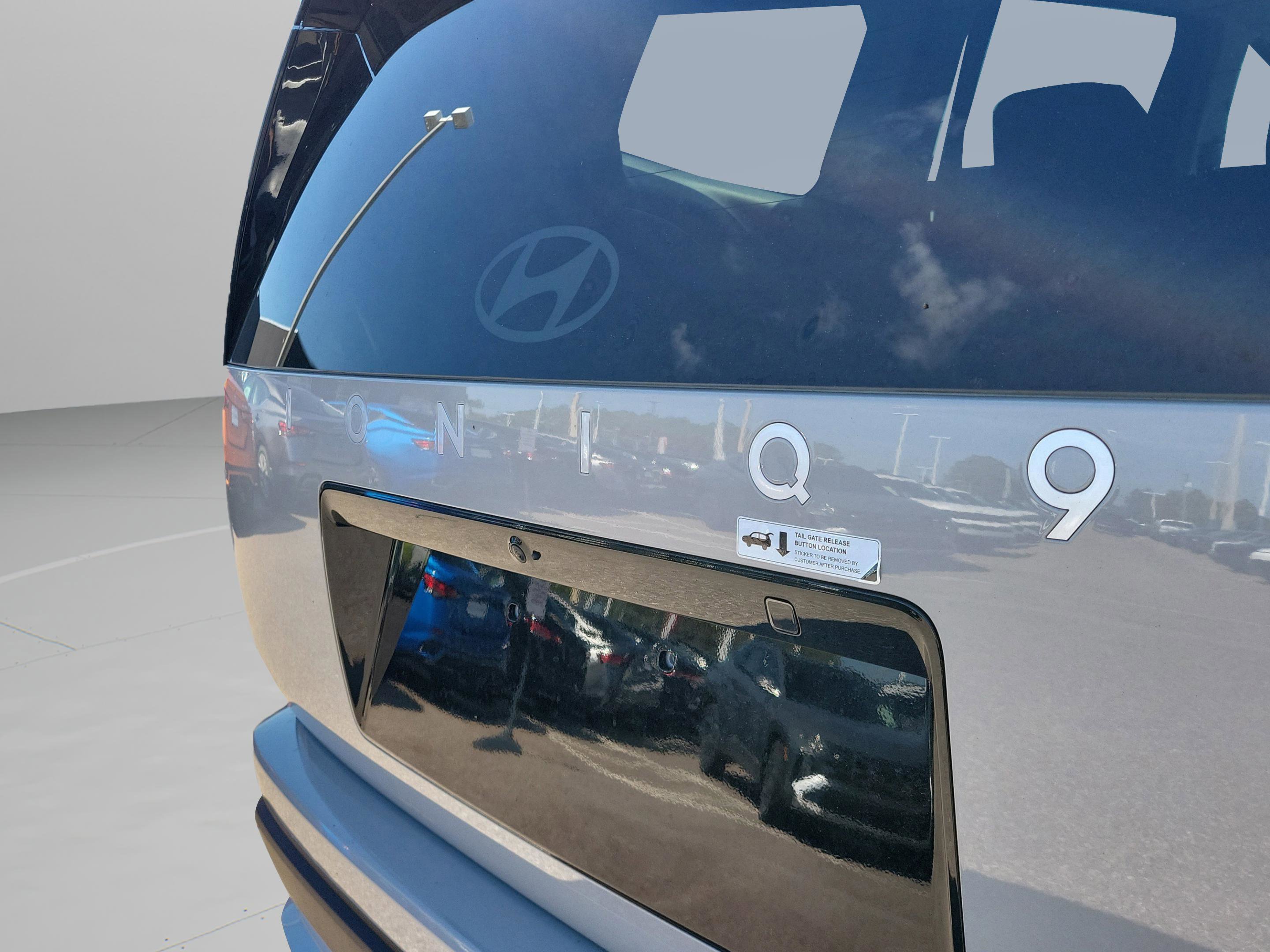 New 2026 Hyundai Ioniq 9 SE image 7