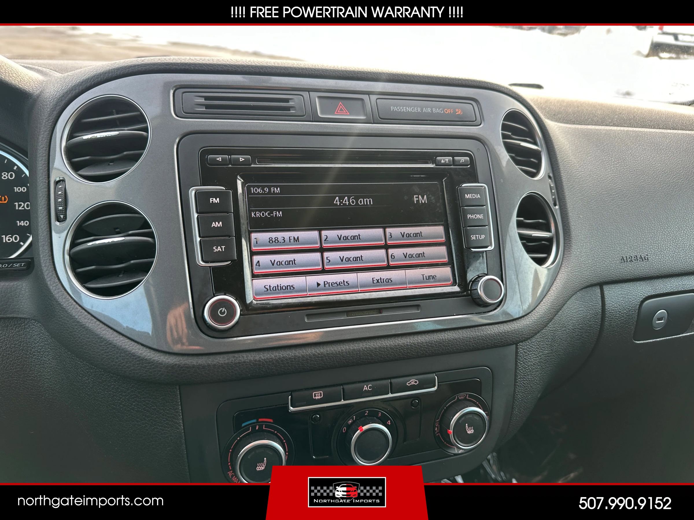 Used 2012 Volkswagen Tiguan SE AWD/4WD image 19