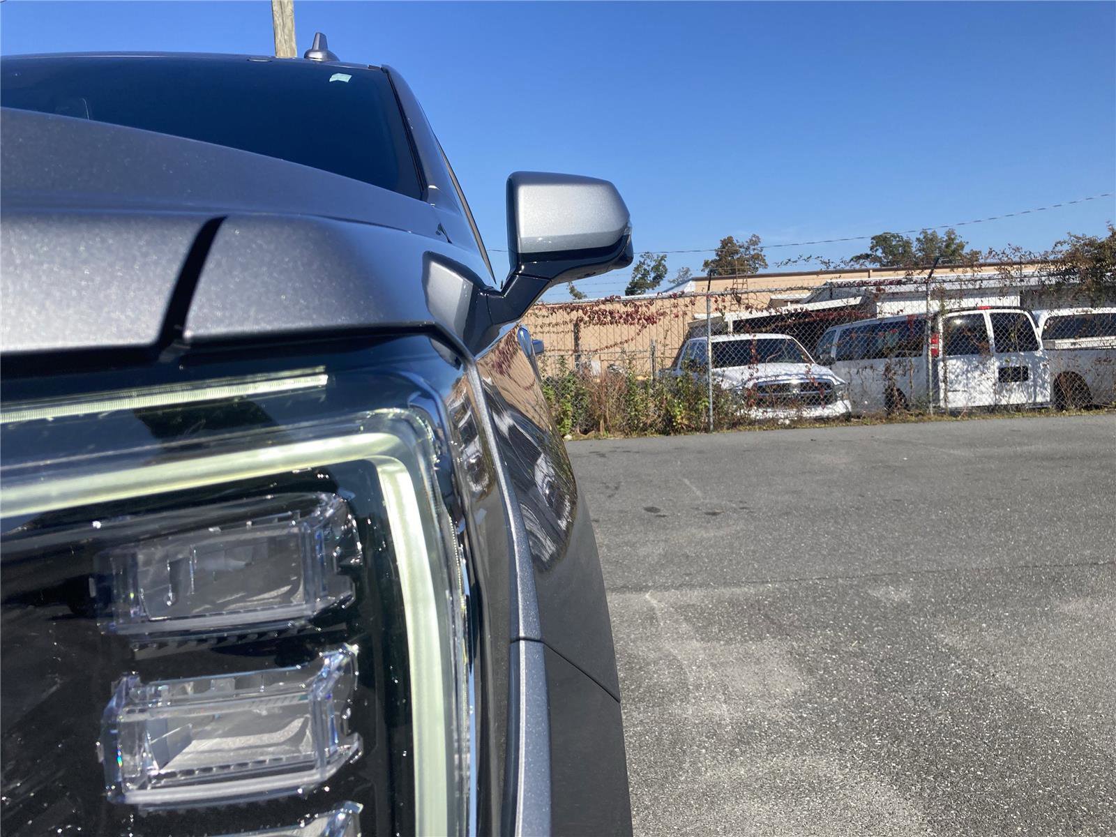 Used 2023 GMC Yukon Denali image 10