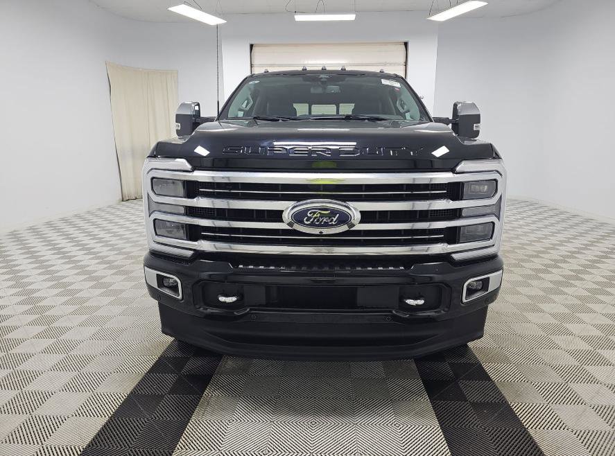 Used 2024 Ford F250 Limited w/ FX4 Off-Road Package image 13