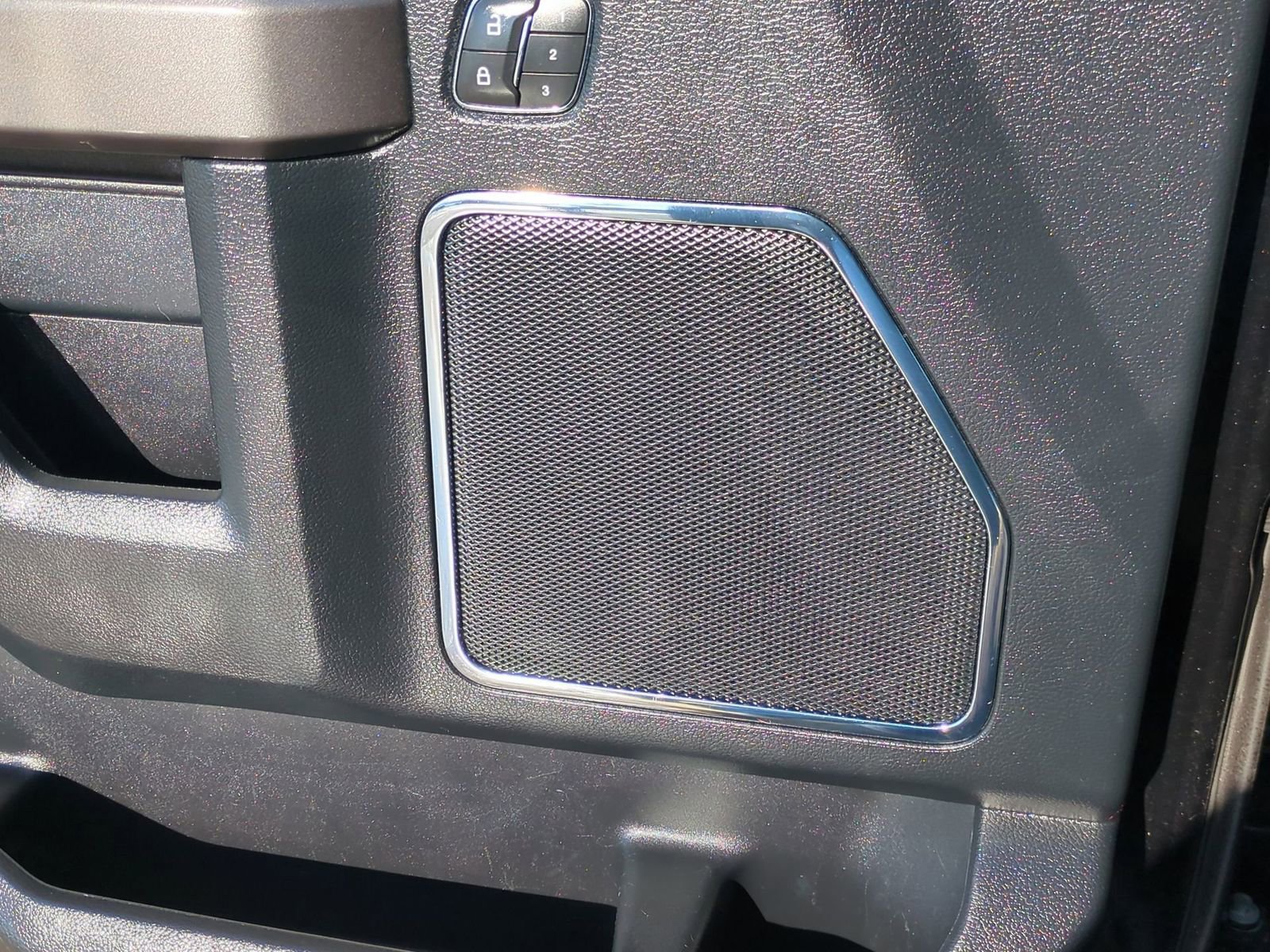 Used 2020 Ford F150 Platinum w/ Technology Package image 38