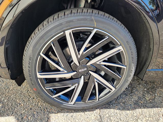 New 2025 Lincoln Aviator Black Label w/ Jet Appearance Package image 18