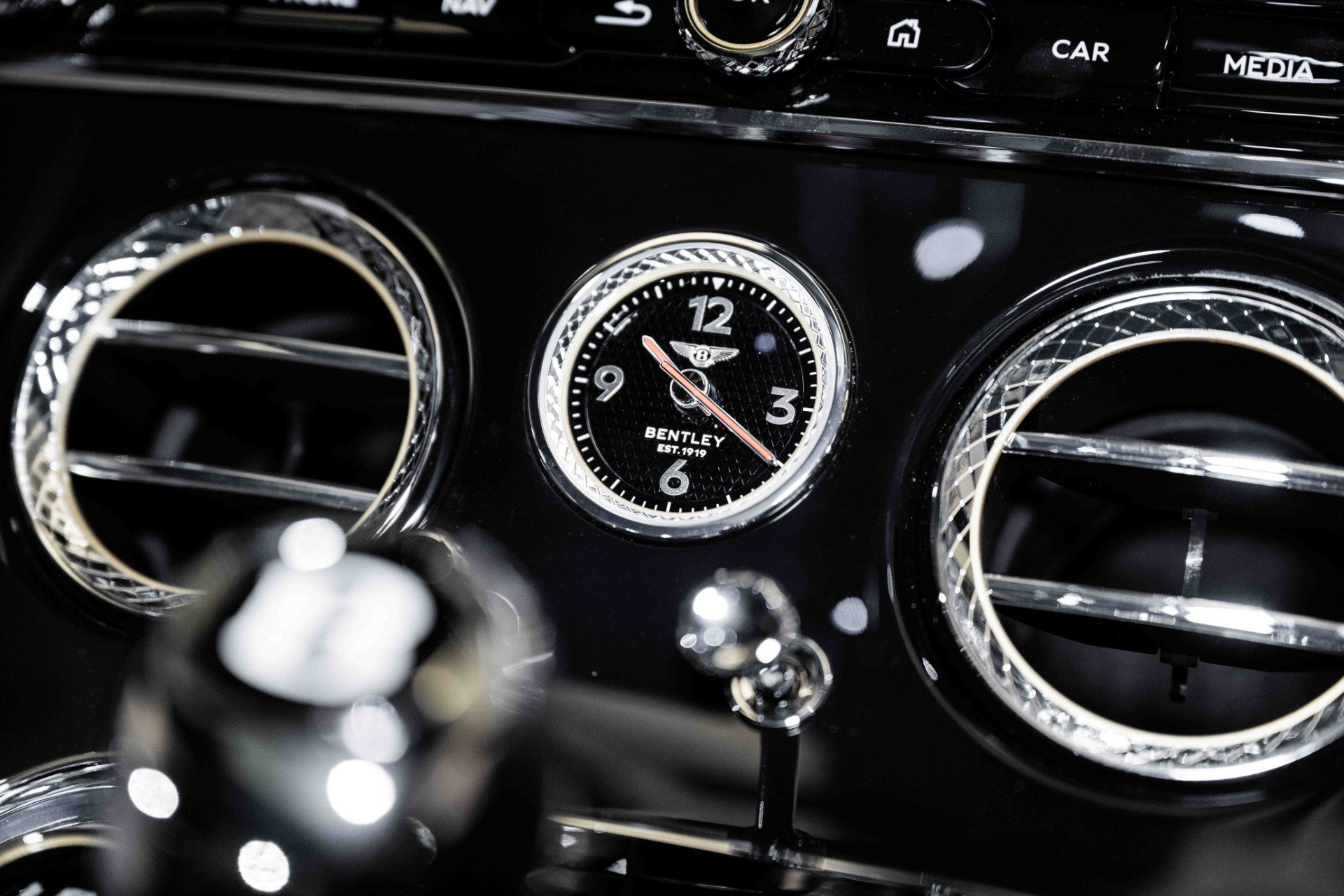 Certified 2024 Bentley Continental GT Speed AWD/4WD image 32