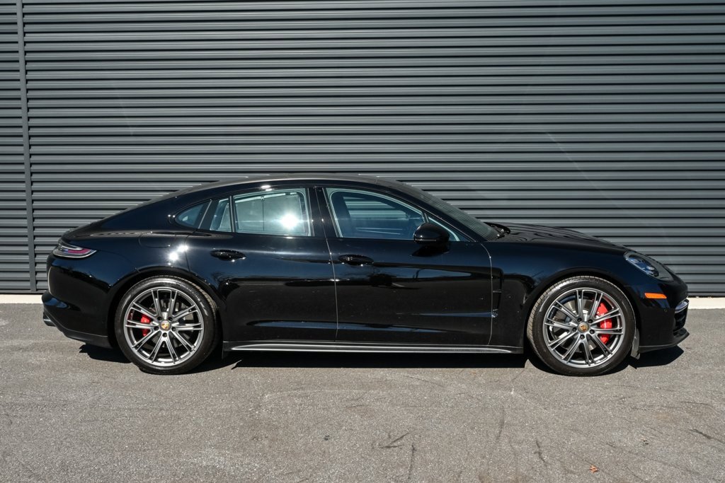 Certified 2023 Porsche Panamera GTS image 28